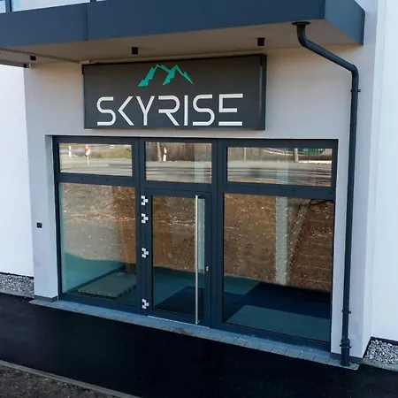 Modernes Skyroom 5 公寓式酒店